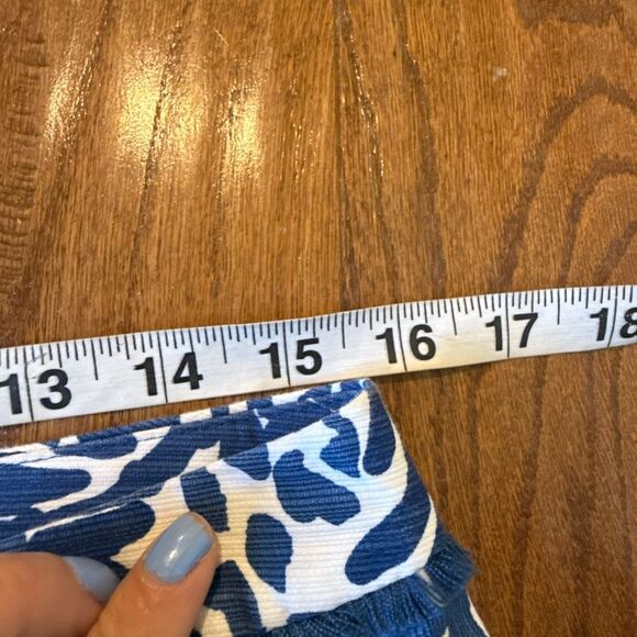 Lilly Pulitzer Adie indigo fringe low rise shorts size 4 - Picture 5 of 10